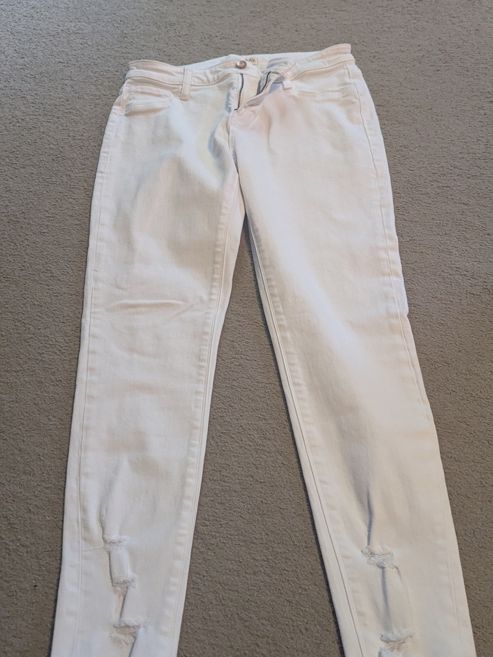 Daytrip White Distressed Skinny Jeans